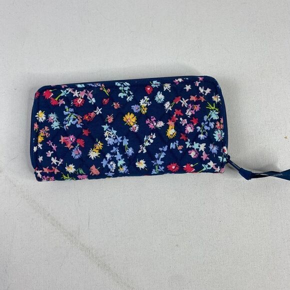 Vera Bradley Accordian Wallet NWT - Picture 2 of 5